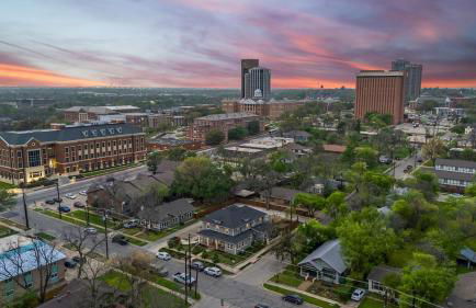 The Vanderbilt Mansion Apt 11 Near Downtown & TWU - Foto 25