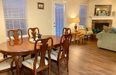 Spacious & comfy home in ultra-convenient location 2025 Traveller Award Winner - Foto 17