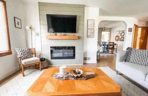 Bluebird Day - Pilot Butte Pad - Photo 1