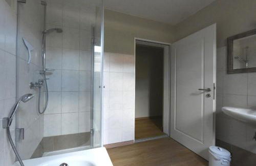 Sylvia Helene Lafrenz - Photo 12