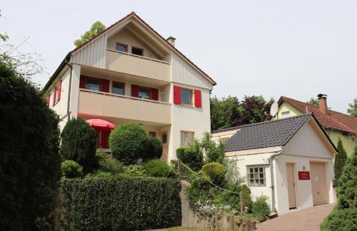 Wohnung #6 mit Balkon in ruhiger aber zentrale Lage - Stadtbus vor der Tür! - Foto 30