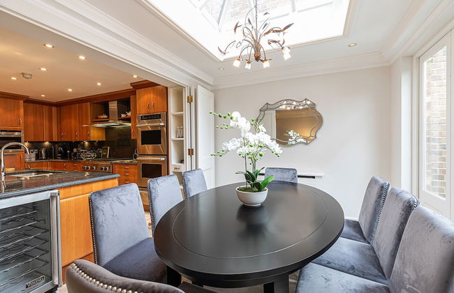 JOIVY Stunning 6-bed house near Harrods in Knightsbridge - Photo 34