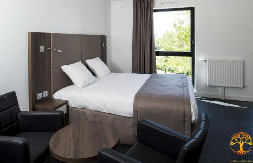 Adonis Dijon Maison Internationale - Foto 1