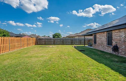 Stylish Pet Friendly Killeen 3BR with Fenced Backyard - Foto 3