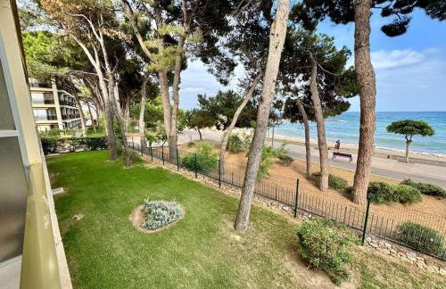 Elegant Beachfront Escape Private & Peaceful - Foto 59