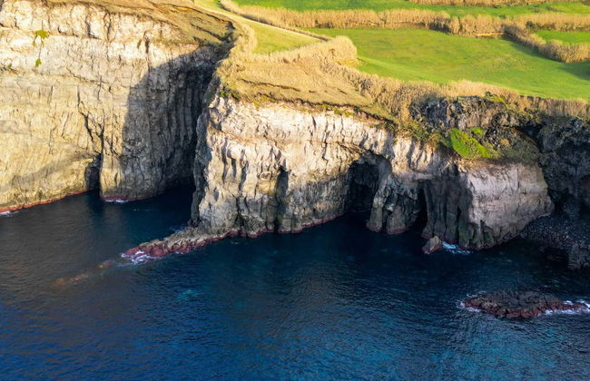 Giro in barca alle grotte di Rabo de Peixe - Foto 5