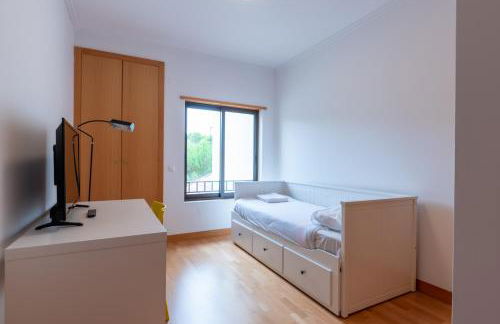 FLH Belas Golf Club Balcony Apartment - Foto 22