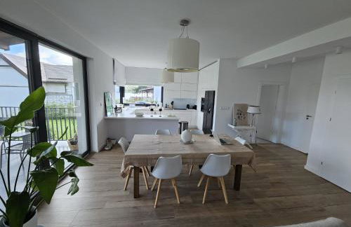 W Tarczynach - mazurski dom z widokiem na jezioro - Foto 32