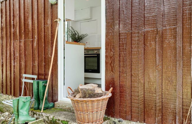 Enchanting Rustic Cottage W/stunning Views & River - Foto 17