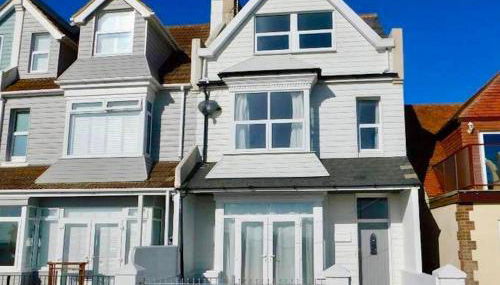 Beautiful 4 Bed Beach House - Foto 2