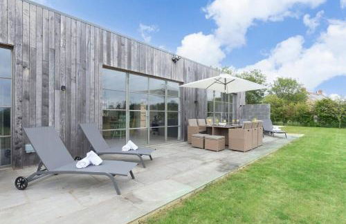 The Old Dairy: A Stunning Detached Rural Retreat - Foto 59