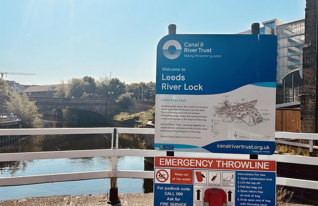 Captivating 2-bed Skyview Apartment in Leeds - Foto 20