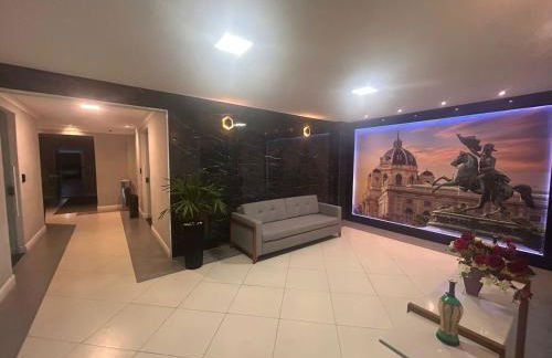 APTO BEIRA MAR - ACONCHEGANTE _ VARANDA GOURMET - WIFI - NETFLIX - TV A CABO - PRAIA GRANDE - Photo 42