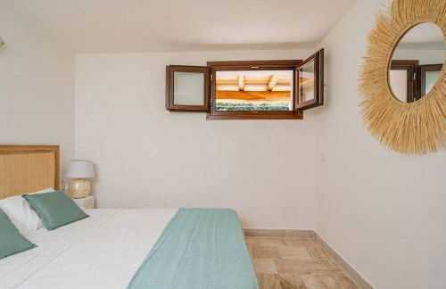 Seafront Villa - 5min to BRANDINCHI I Exclusive Garden I Private Beach I BBQ I Wi-Fi - Foto 29