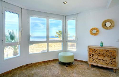 Apartamento Molinell 3A en primera línea del mar - Foto 5
