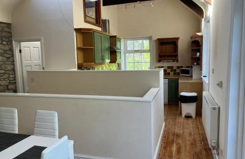 Lovely cottage in Penryn centre with parking - Photo 8