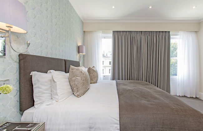 Chesham Court - Photo 15