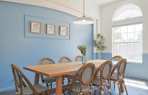 The Blue Holly - Bright & Spacious with a Pool - Foto 4