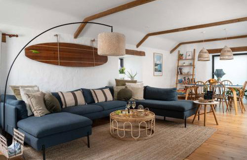 Naut Retreat, The Big Barn - Spacious & cosy cottage, walk to Porthcurno beach, Pedn Vouder & Minack Theatre - Photo 13