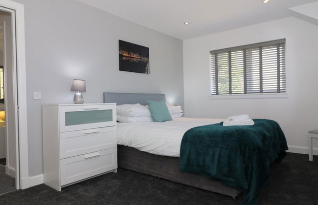 Railway House 5 bed - Maryhill - Foto 17