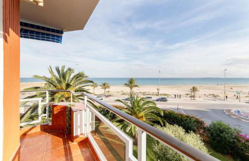 Primera linea playa Apto recien reformado Piscina - Foto 7