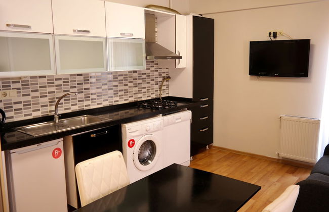 Sheriff Residence - Photo 45