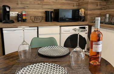 Escapade Ardéchoise - Parking Gratuit - Château à 2 pas - Foto 8