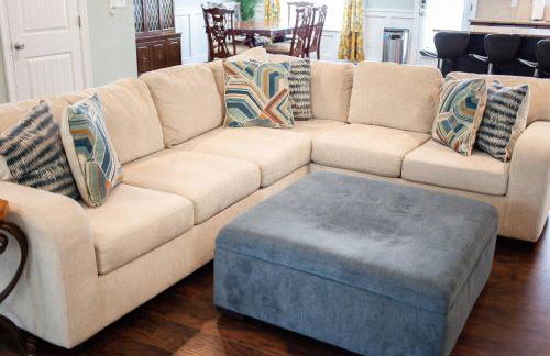 Sojourn Beautiful Family Home with Backyard in Ghent - Foto 9