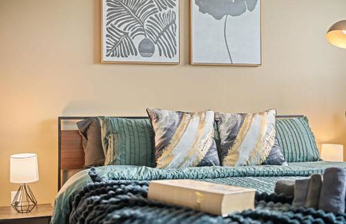 3BR King Bed Balcony North Raleigh - Foto 18