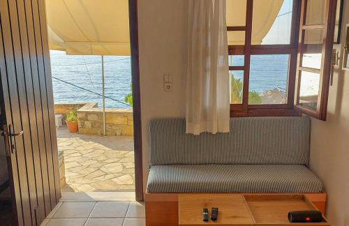 Captain's View Guesthouse - Photo 4