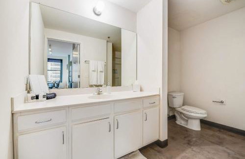 Downtown Chicago Stay with Free In & Out Parking 3 - Foto 11