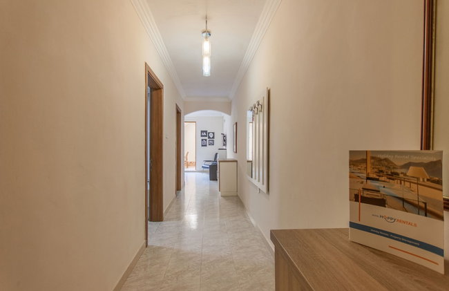 Pool and Sea, charming Merill Apart 5 - Foto 1