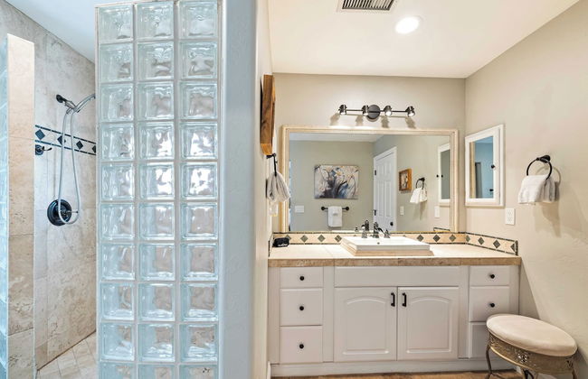 Breathtaking Meadows by Avantstay Temecula Group Retreat Pool, Pickleball, Firepit, Hot Tub - Foto 28