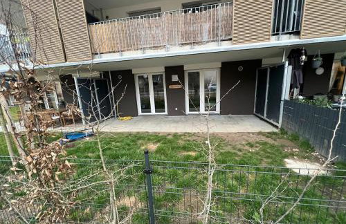 Beautiful 2 bedroom apartment with terrace and garden - Foto 5