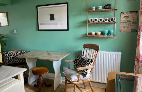 The Old Chair Workshop - Foto 24