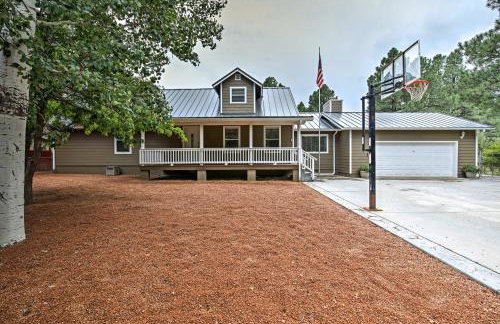Game Room, Yard, Deck and Fireplace Lakeside Home - Foto 25