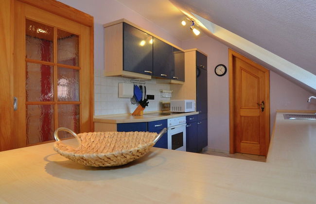 Homely Apartment in Riedenburg Prunn Near Forest With BBQ - Foto 8