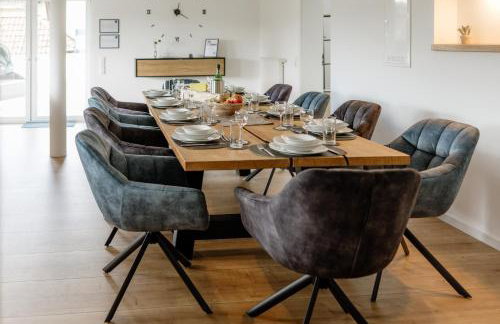 Kleeoase - Luxus Apartment- Jacuzzi - Dachterrasse - Kochinsel - kostenlose Parkplätze - See in 10 min - Foto 16