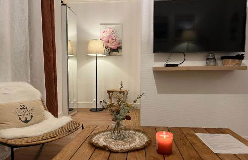 Cœur de Concarneau, appartement entier, proche centre, corniche et plage avec parking - Photo 3