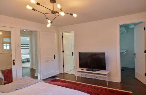 A bright, peaceful retreat designed for comfort and ease - Foto 26