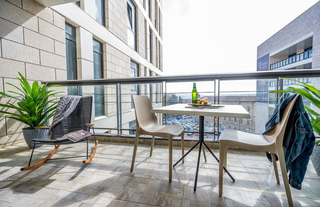 Luxury 2R Best location Amazing terrace - Photo 21