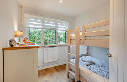 3 Bed in Acton oc-c28929 - Photo 12