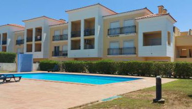 Apartamento piscina 5 minutos praia - Foto 1