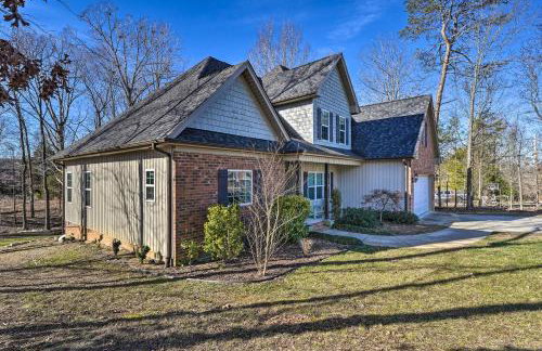 High Point Home about 1 Mi to Oak Hollow Lake! - Foto 22