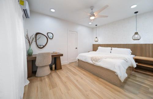 Mediterranean Villa #1 at East Downtown - Foto 6