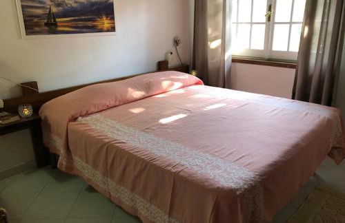 Bilocale Le Rose 100 mt spiaggia Porto Taverna - Foto 3