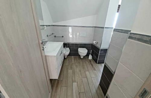 A Due Passi Dal Centro - Photo 10