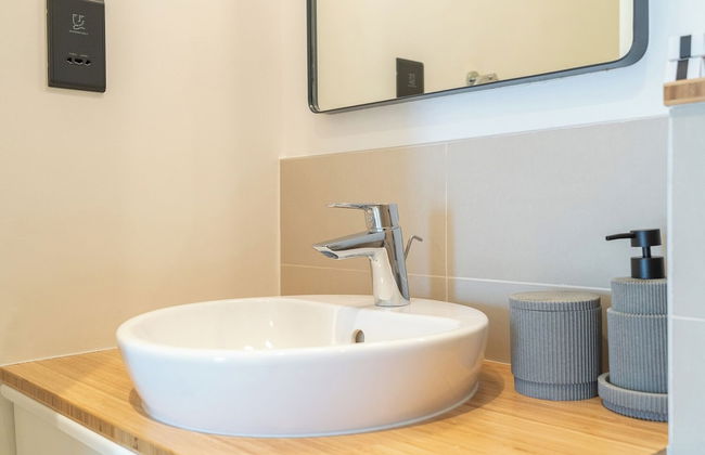 Cozy 2BD Work in Style Dubai Hills - Photo 35