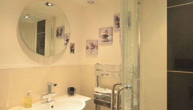 Stunning Views Central Whitby Parking - Foto 3, Habitación