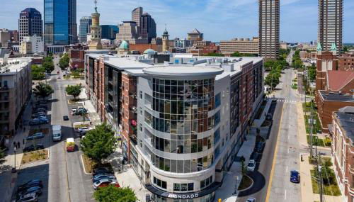 6 modern apts near nightlife & attractions - Foto 2